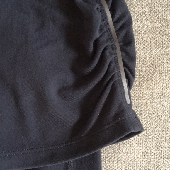 Athleta women gray 2 in 1 capri skirt leggings XXS - Picture 4 of 8